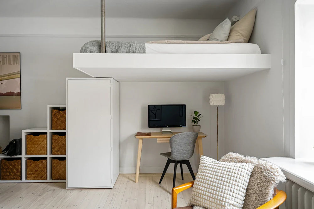 Maximizing Small Spaces with Clever Furniture Choices